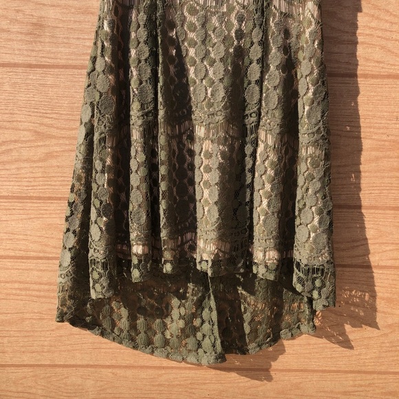 Green Lace Dress - Picture 3 of 5